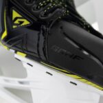 Offizielle Herstelleraufnahme https://grafhockey.com/skates/ice/player/supra-g315x/